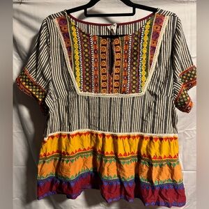 Anthropologie Akemi + Kin
Tarapoto Top Embroidered Boho
Size Large Festival Red